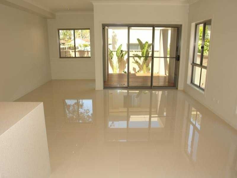 Paradise Point QLD 4216